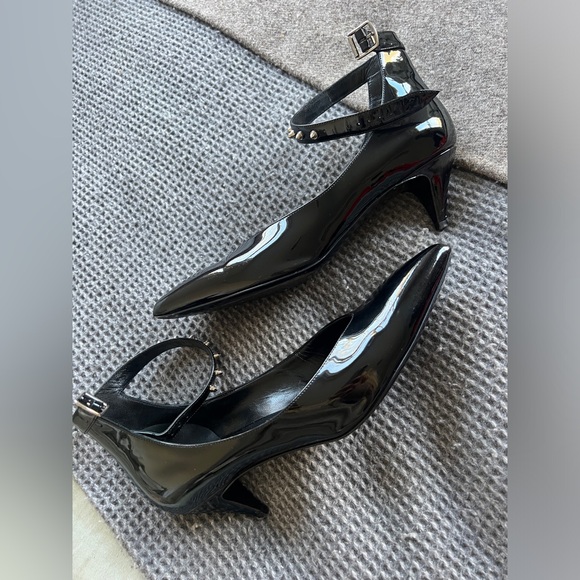 YSL SAINT LAURENT Patent Leather spike stud kitten heeled pumps size 38” - Picture 2 of 7